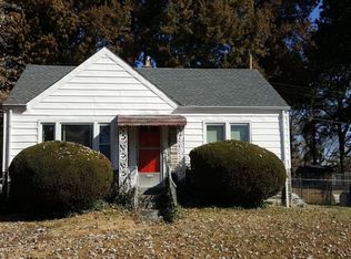 2437 Sharidge Dr, Saint Louis, MO