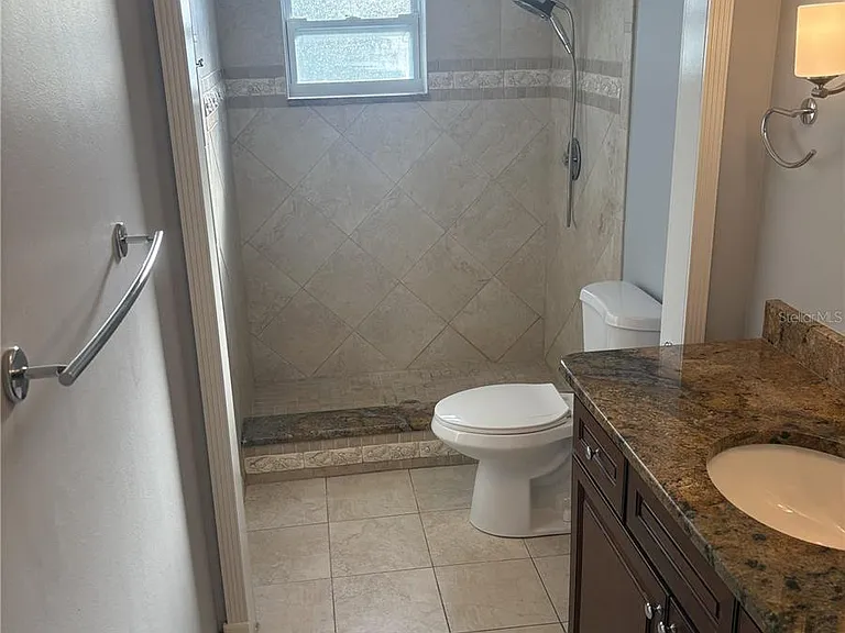 Master Ensuite