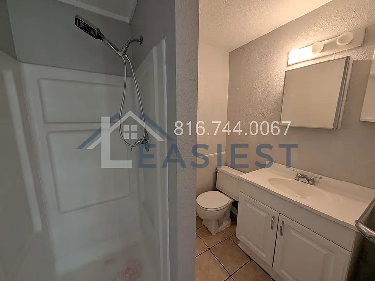 8832 N Forest Ave — Photo 12