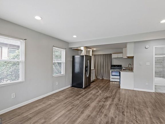 5th image of 1296 NW Dr NW