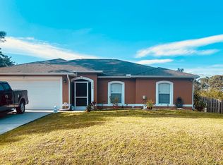 1435 Transcoro St SE, Palm Bay, FL 32909