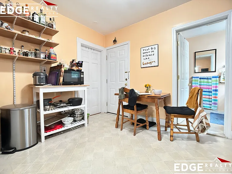 157 Murdock St #2 — Photo 6