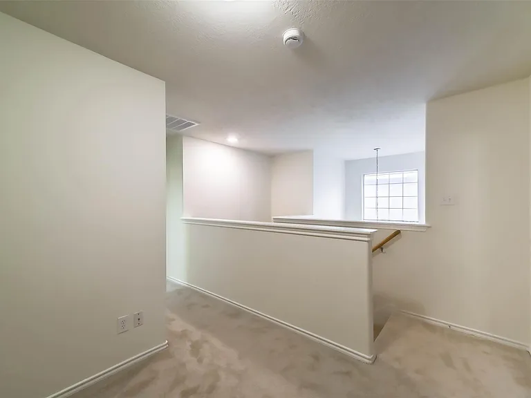246 W Stedhill Loop — Photo 16