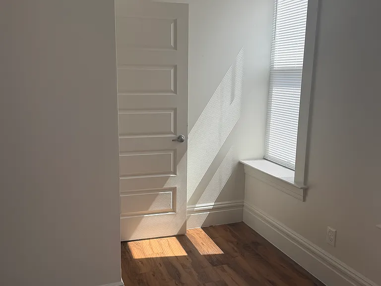 3939-3941 Nebraska Ave #3941-A — Photo 5