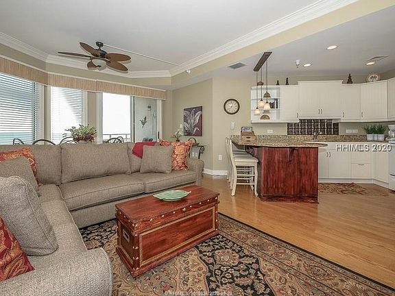 5th image of 10 N Forest Beach Dr Unit 1405