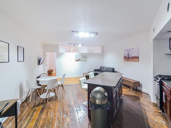 2nd image of 305 N 3rd St APT C3