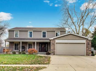 239 Nita Ln, Libertyville, IL 60048