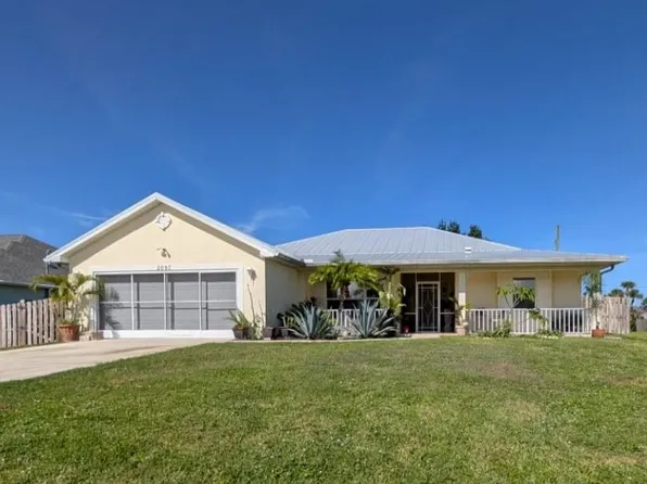 2097 SW Larchmont Lane, Port St Lucie, FL 34984