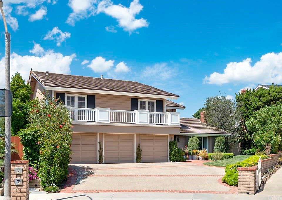1st image of 5 Malibu Cir