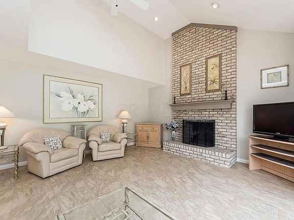 3rd image of 9629 Crawford Dr NW