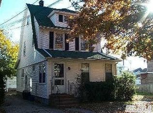 53 De Pan Ave, Floral Park, NY 11001