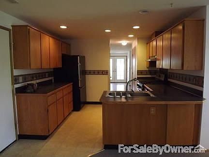 4th image of 9507 NE 134th Ave