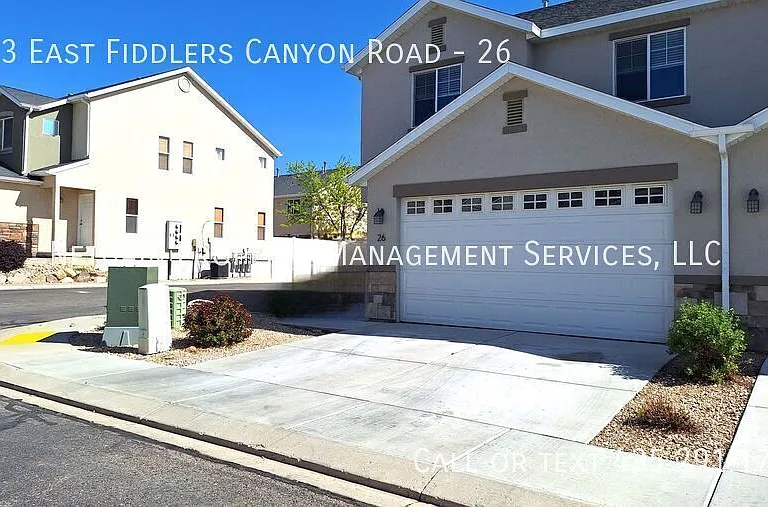 173 E Fiddlers Canyon Rd #26 — Photo 3