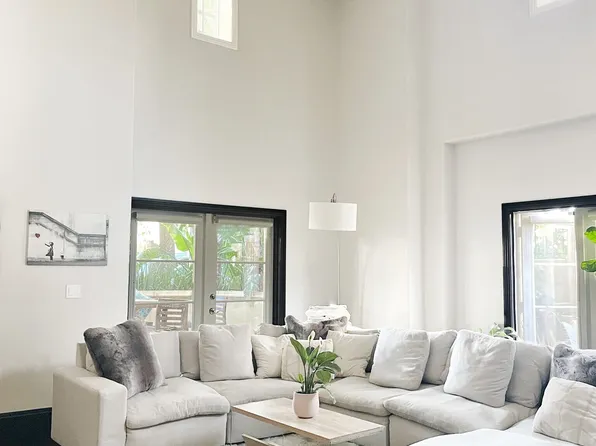1311 Centinela Ave APT 2, Santa Monica, CA 90404
