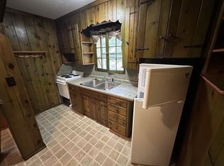 234 Riverside Rd, Marquette, MI 49855