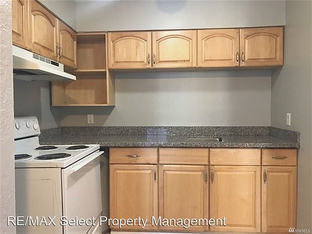 1st image of 3724 S Tyler St APT E