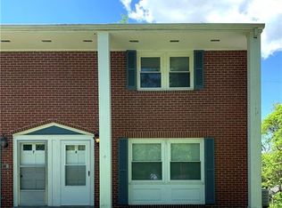 107 Country Club Ln #8, Kittanning, PA 16201