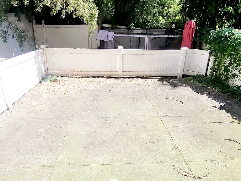 231 E 111th St #51B — Photo 15