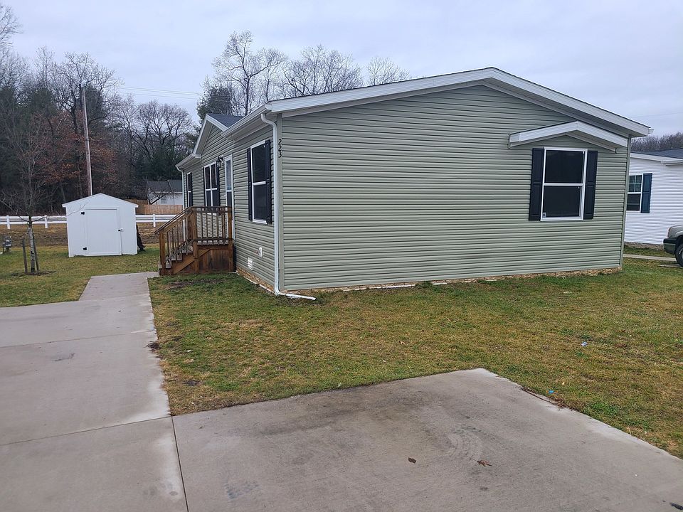 1st image of 516 Courtland Ln #620