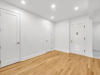 260 Ocean Parkway, #5J