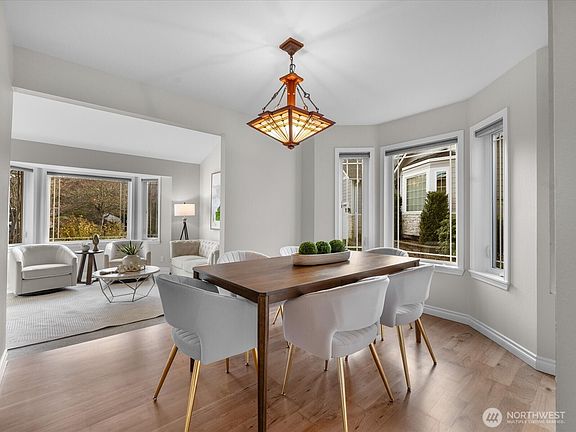 5th image of 12103 NE 168th Place