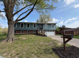 3 Yorkshire Dr, Ottumwa, IA 52501