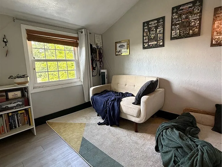 131 Jacob Dr — Photo 15