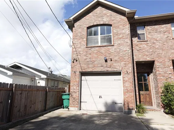 4527 Camel St, Metairie, LA 70001