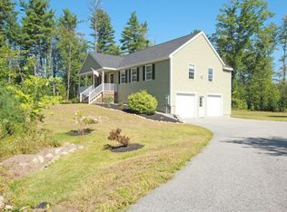 51 Phillips Rd, Sandown, NH 03873