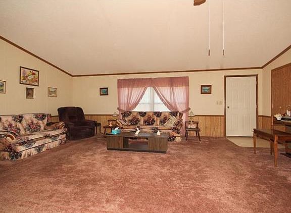 4th image of 214 Cannon St