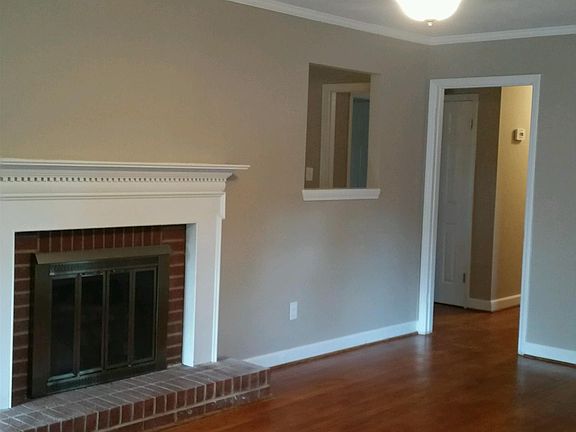 3rd image of 529 Carolina Ave S