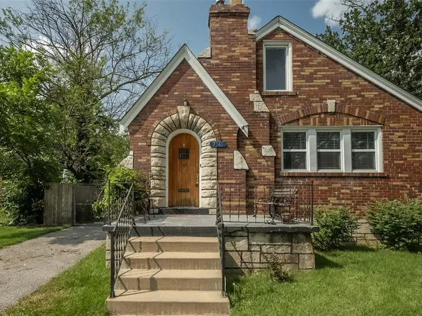 7049 Plymouth Ave, Saint Louis, MO 63130