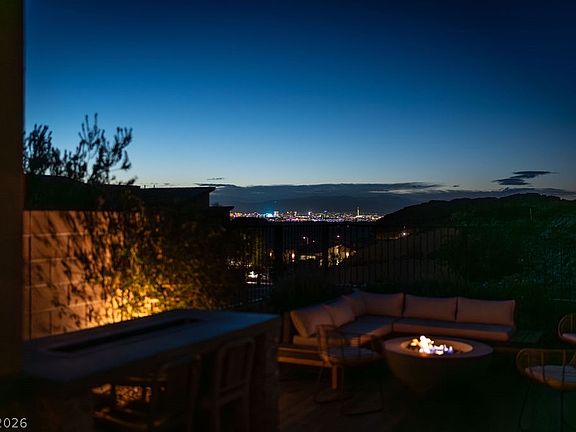 2nd image of 68 Alta Cascata Pl
