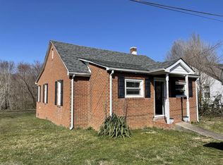 109 Frazier St, Narrows, VA 24124