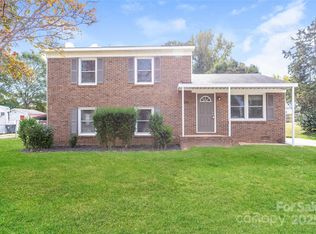 105 Wingate Dr, Stanley, NC 28164