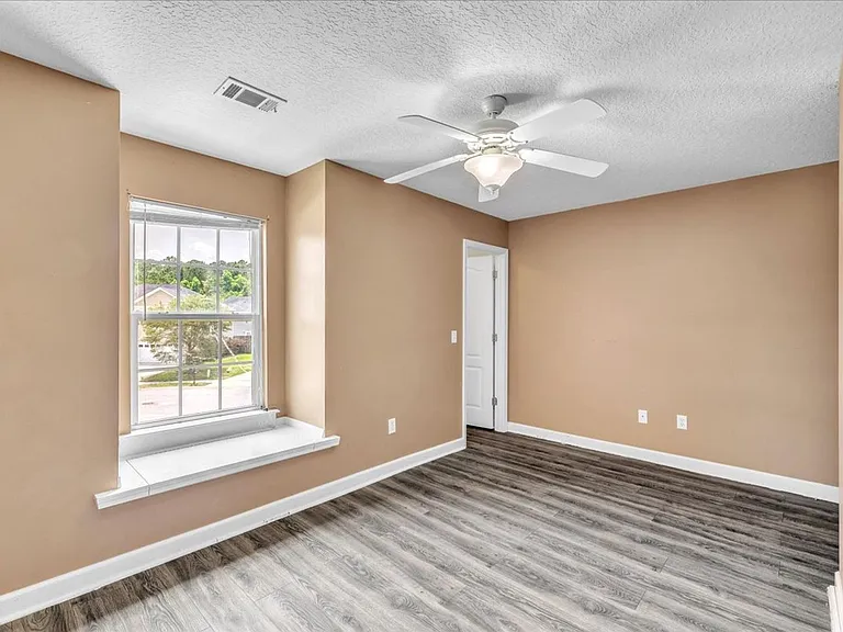 256 Savannah Ln — Photo 20