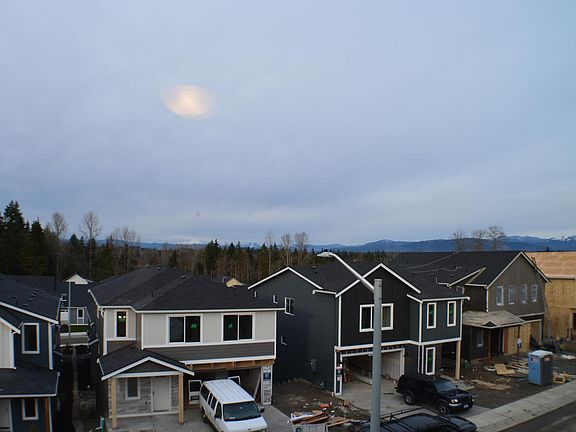 5th image of 8732 68th Ave NE