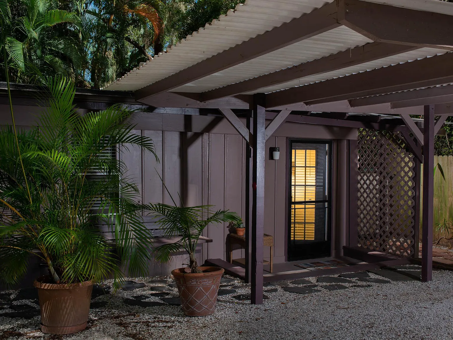 1631 Bonita Ln — Photo 2