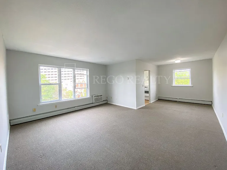 55 Morris St — Photo 14