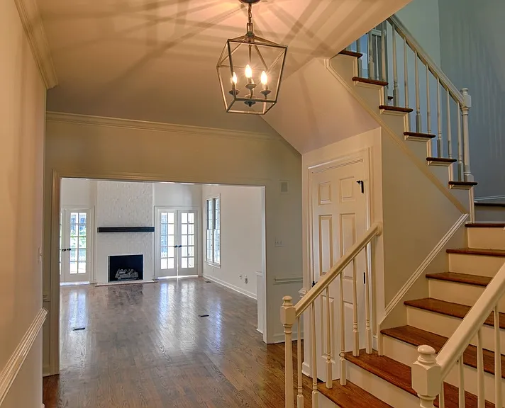 2068 Carriage Way — Photo 7