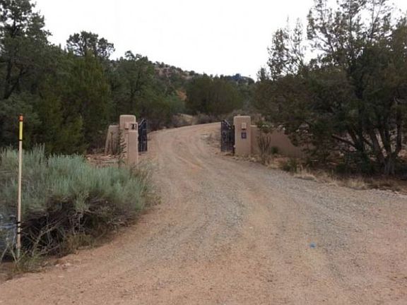 4th image of 7 Camino Teofanio