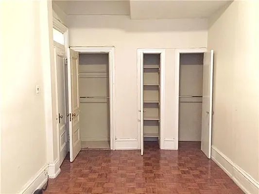 Rented by Century 21 Metropolitan | media 10