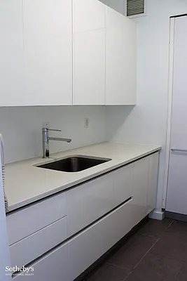 Rented by Sotheby's International Realty | media 21