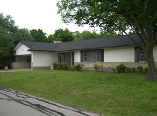 706 S Wood St, Ferris, TX 75125