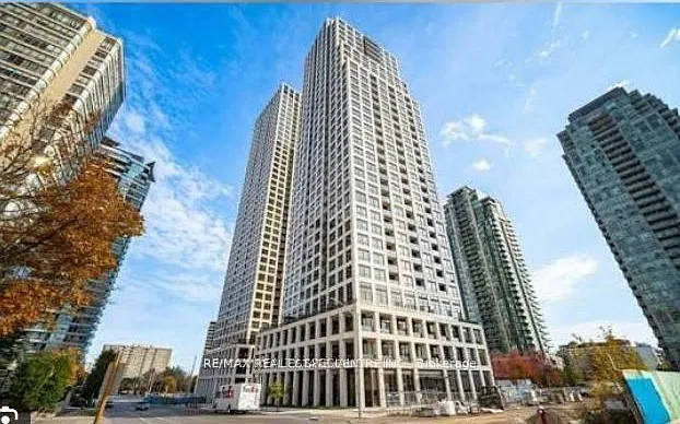 36 Elm Dr W #3605