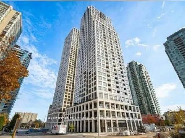 36 Elm Dr W, Mississauga, ON