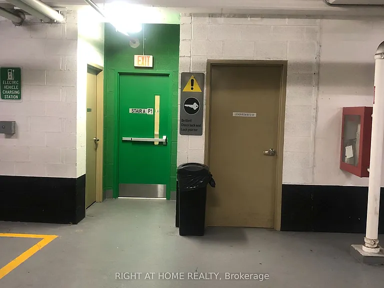 9560 Markham Rd #603 — Photo 17