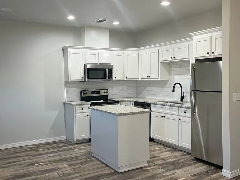 14102 Daisy Dr — Photo 8