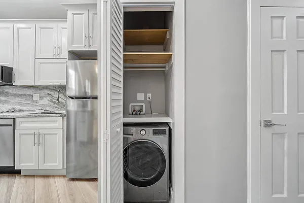 Rented by Modern Spaces | media 12