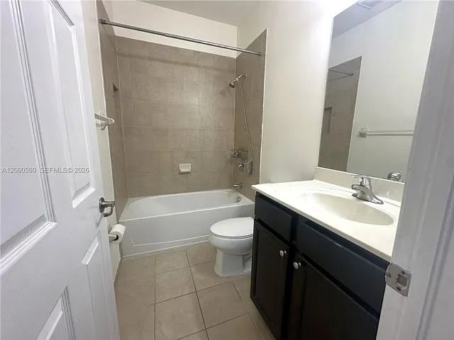 3 bed, 2.5 bath, 1506 sqft, $2,850 — Photo 4